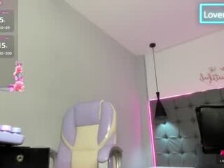 scarletcherry18